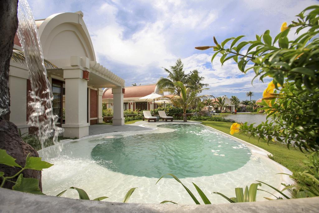 Pulchra Resort Danang Exteriör bild