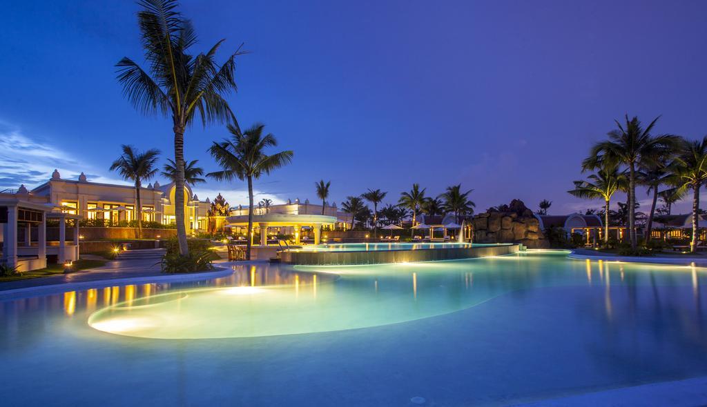 Pulchra Resort Danang Exteriör bild